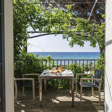 Chateau De Sable Hostal Cavalaire-sur-Mer Exterior foto