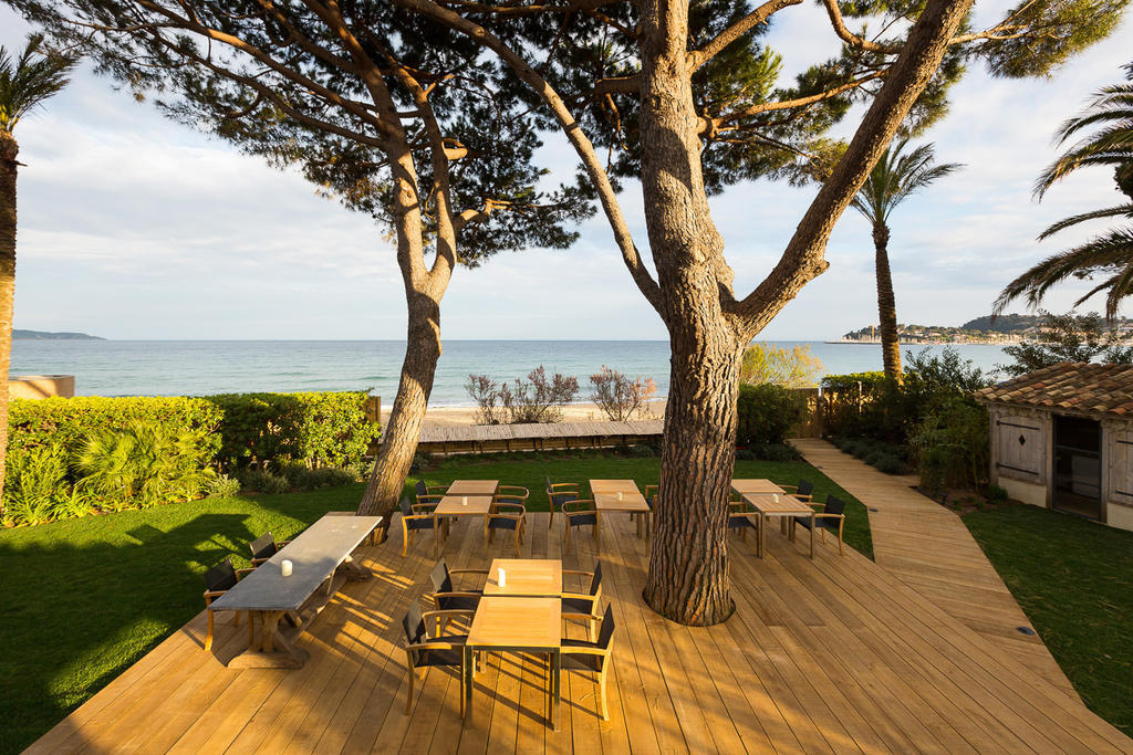Chateau De Sable Hostal Cavalaire-sur-Mer Exterior foto