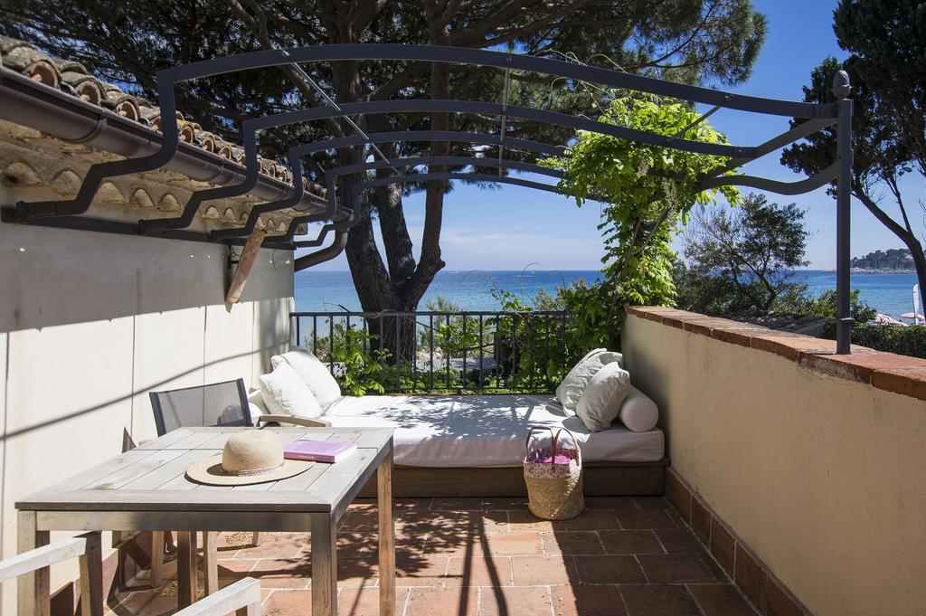 Chateau De Sable Hostal Cavalaire-sur-Mer Exterior foto