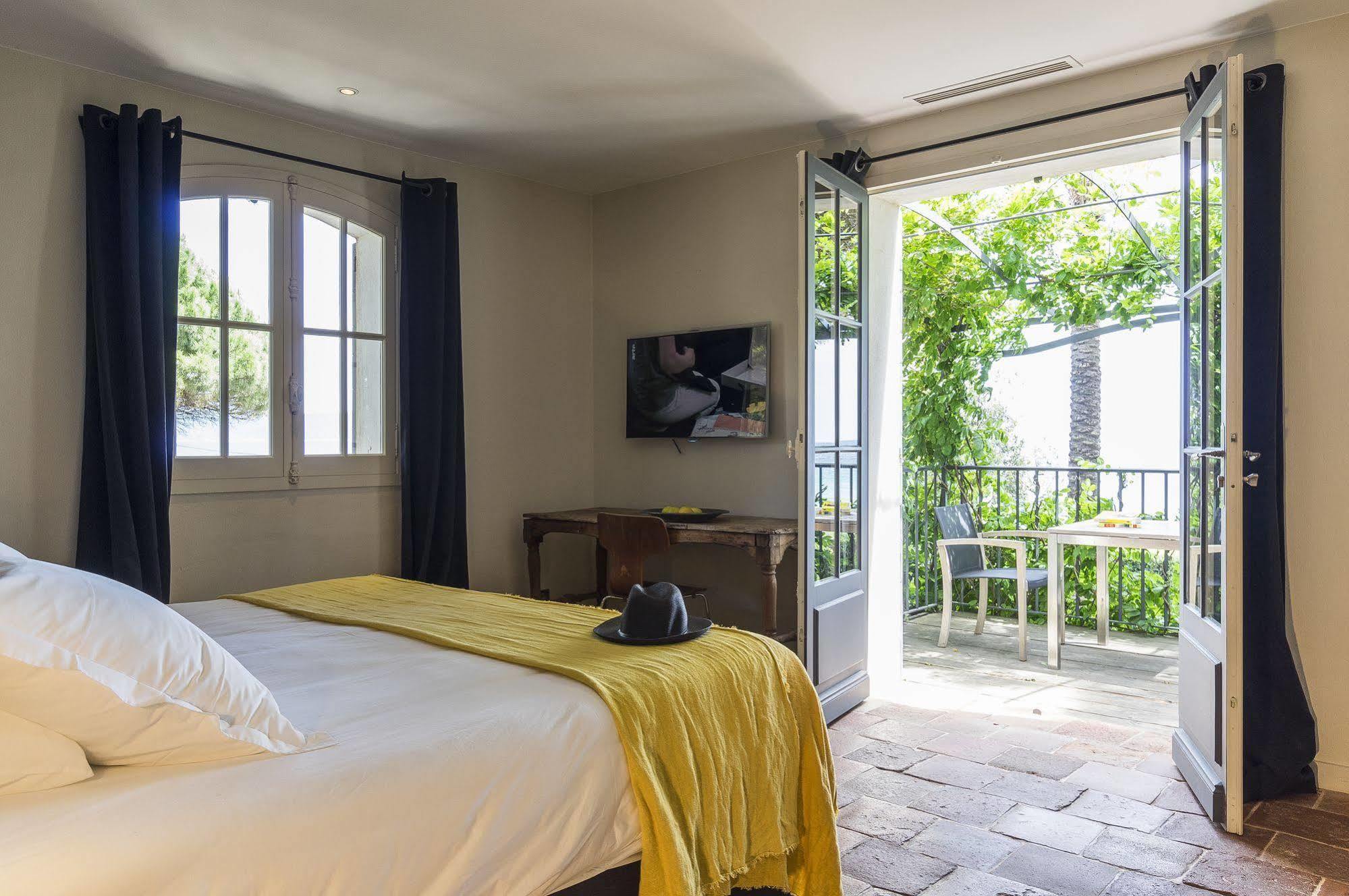 Chateau De Sable Hostal Cavalaire-sur-Mer Exterior foto